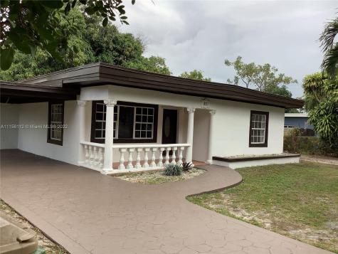 861 NE 139th Street North Miami FL 33161