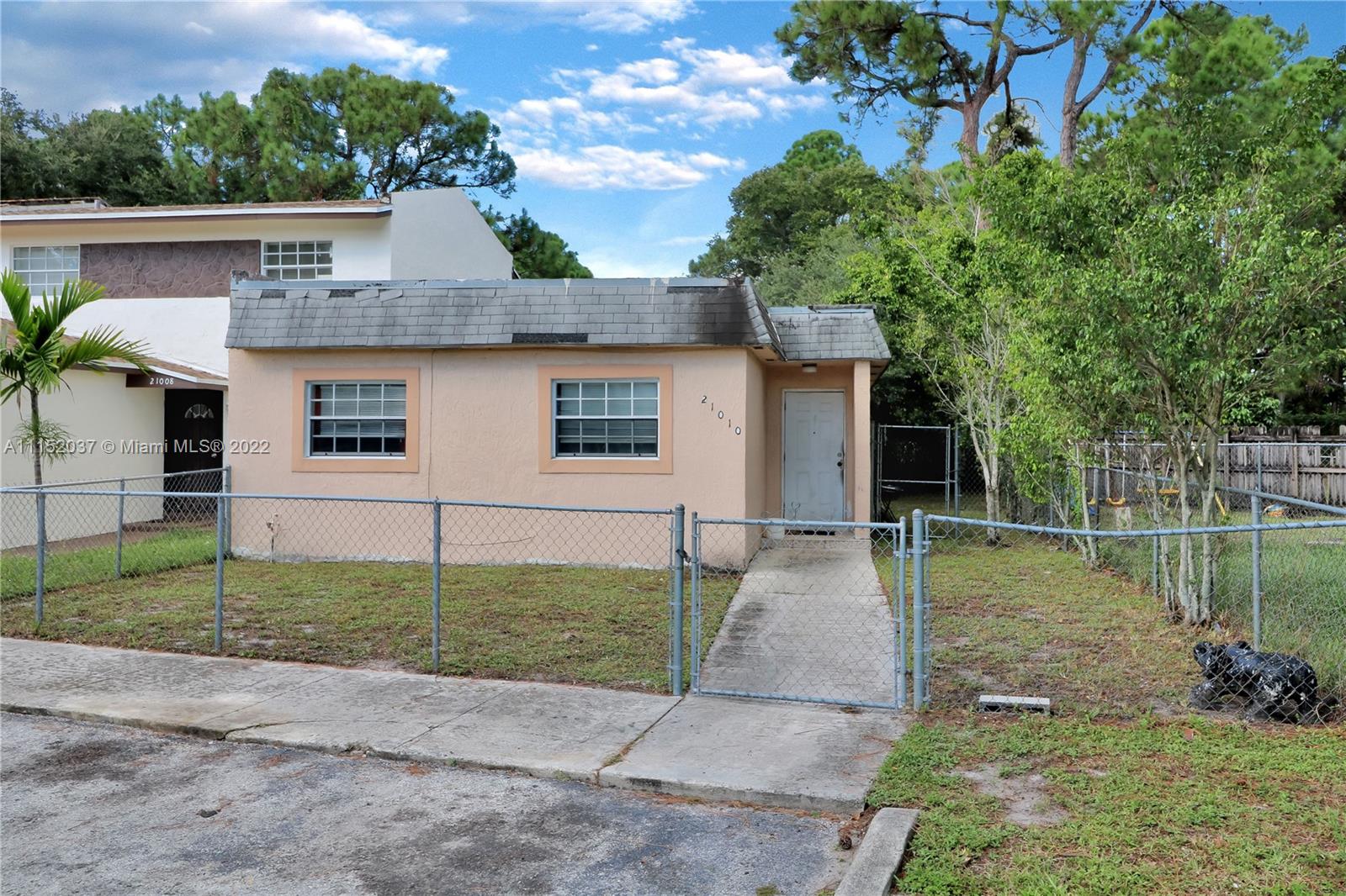 21010 NW 39th Avenue Miami Gardens FL 33055