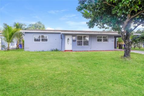 460 NW 39th Street Deerfield Beach FL 33064