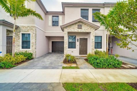 522 SW 19th Way Fort Lauderdale FL 33312
