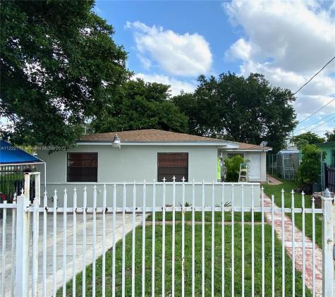 2983 NW 31st Street Miami FL 33142