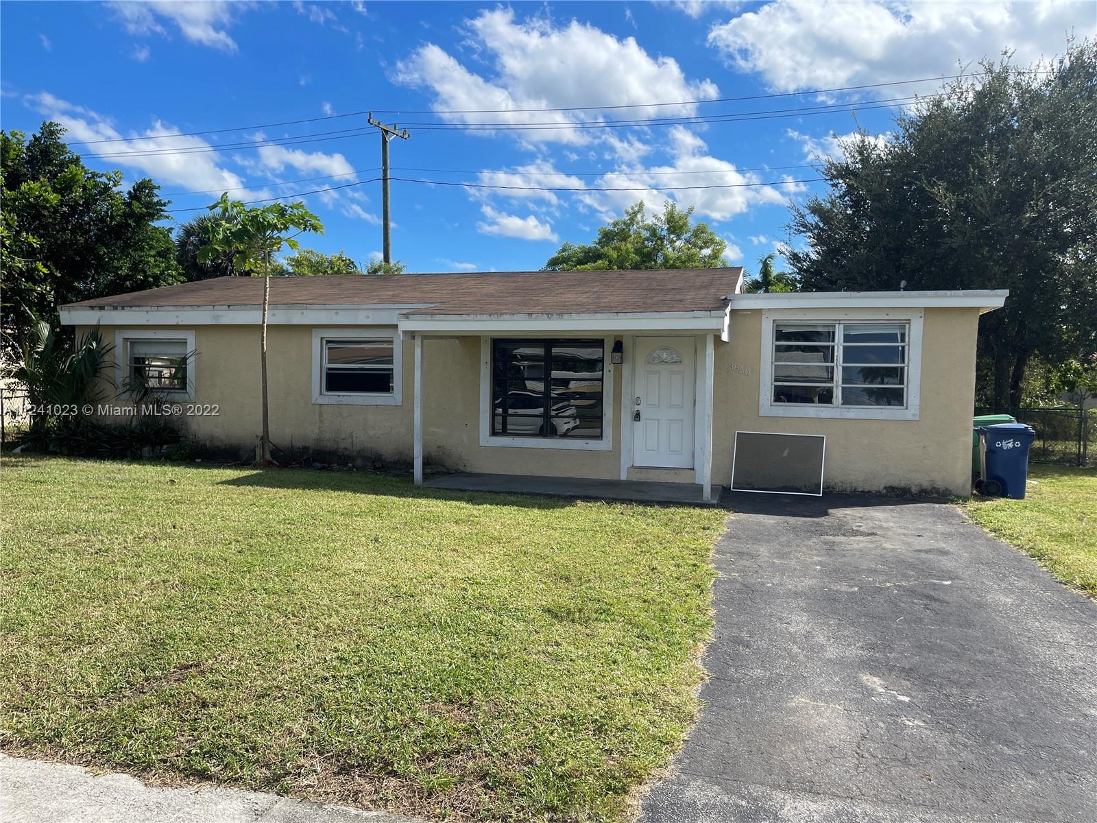 3850 NW 5th Street Lauderhill FL 33311