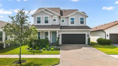 857 Wandering Willow Way Loxahatchee FL 33470