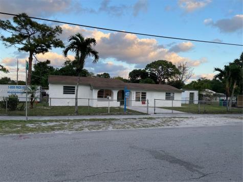 10127 NW 25th Avenue Miami FL 33147