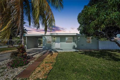 1521 NE 48th Court Pompano Beach FL 33064