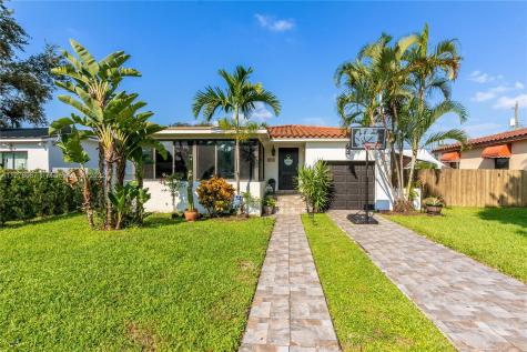 3922 NW 58th Court Virginia Gardens FL 33166