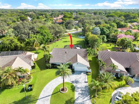4931 NW 89th Terrace Coral Springs FL 33067