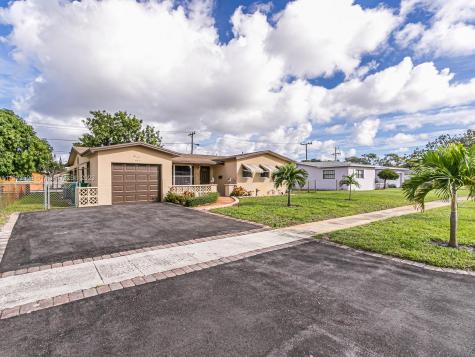 4711 NW 19th Court Lauderhill FL 33313