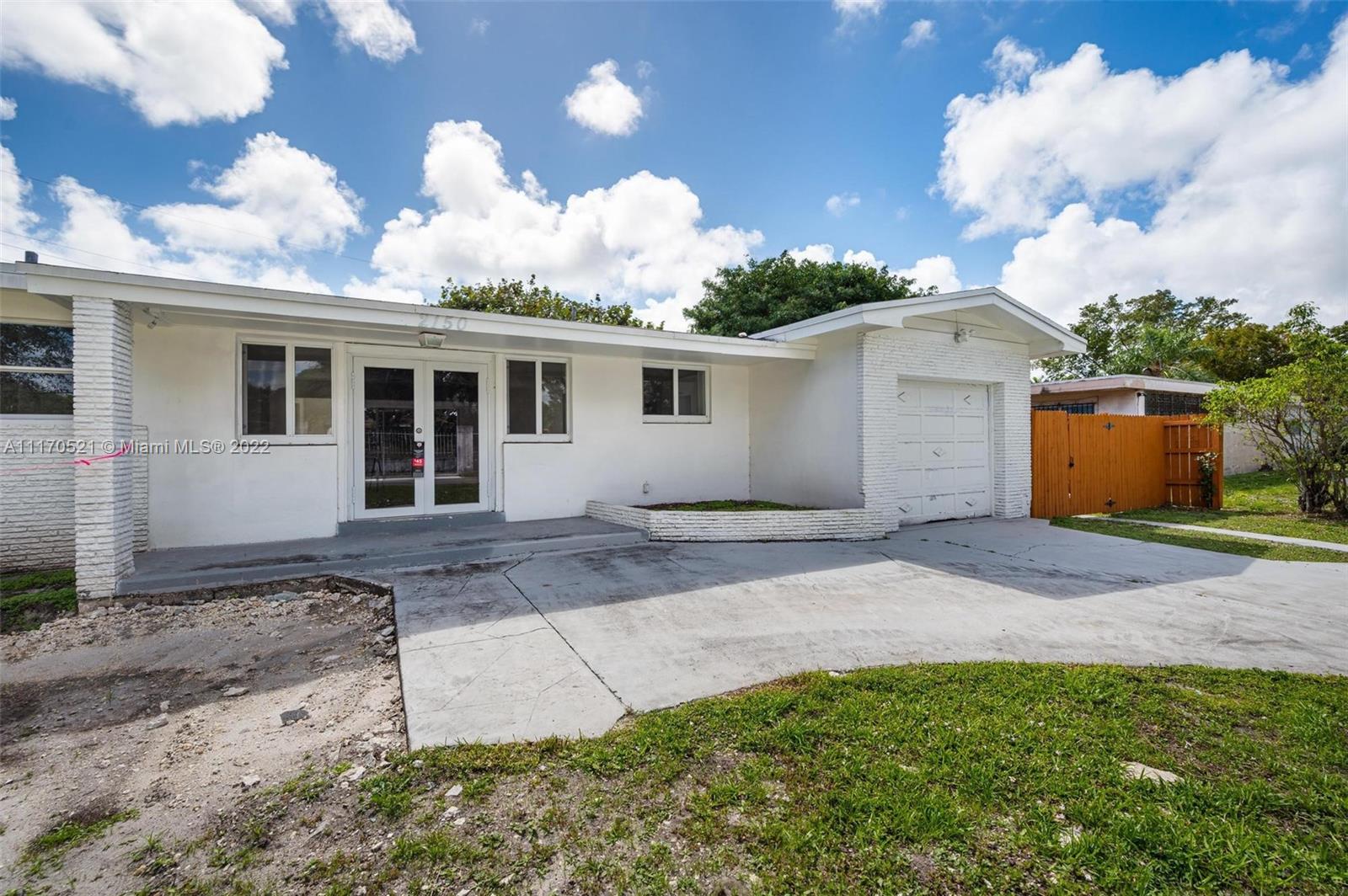 2150 NE 186th Terrace Miami FL 33179