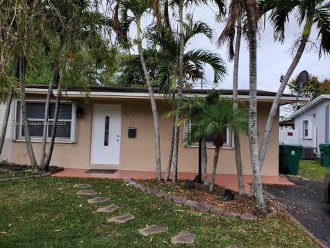 4979 SW 92nd Avenue Cooper City FL 33328