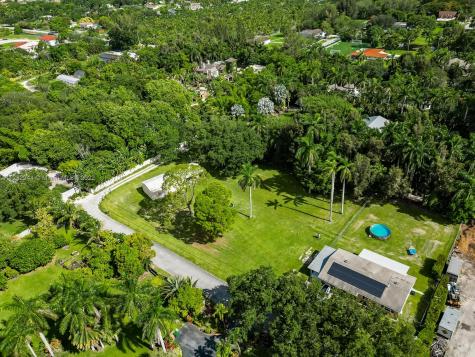 10731 SW 51st Street Davie FL 33328
