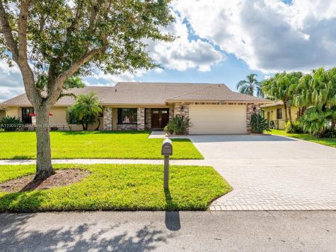 20010 NW 8th Street Pembroke Pines FL 33029