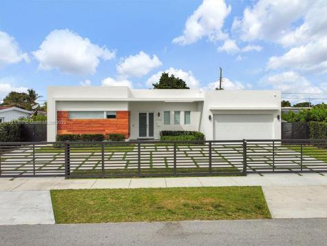 11315 SW 43rd Lane Miami FL 33165