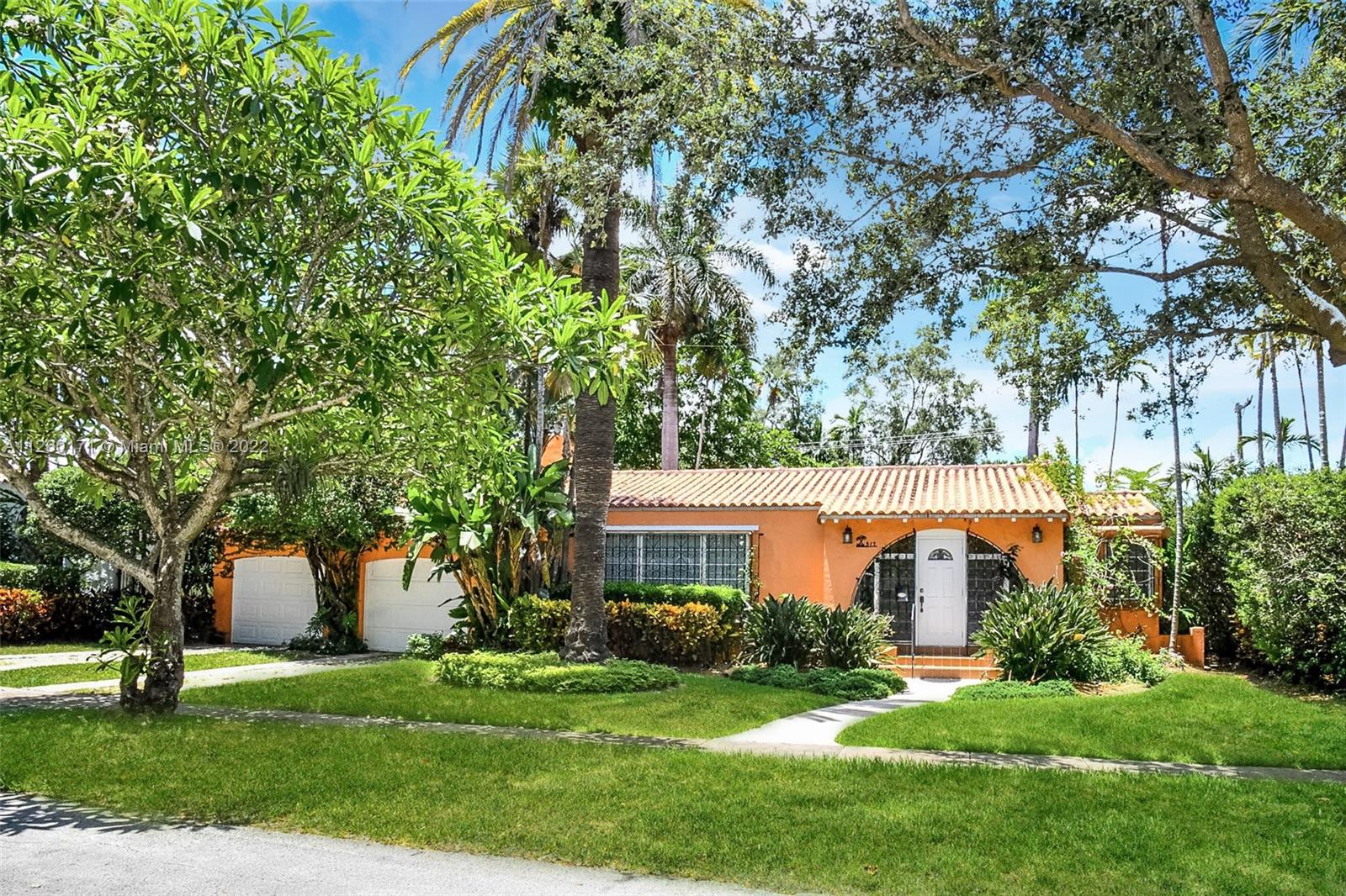 517 Aragon Avenue Coral Gables FL 33134