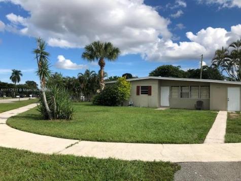 11868 Balsam Drive Royal Palm Beach FL 33411