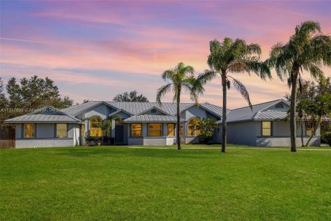 10006 SW Ventura Drive Palm City FL 34990