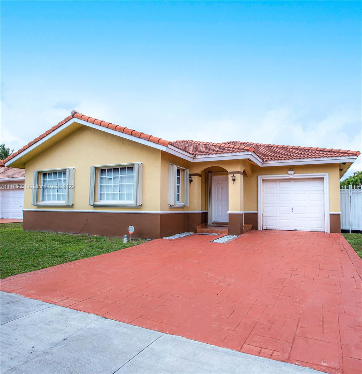 8849 NW 145th Terrace Miami Lakes FL 33018