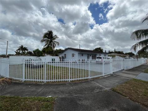 19331 NW 44th Court Miami Gardens FL 33055