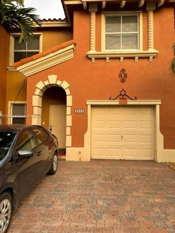 3083 SW 153rd Path Miami FL 33185