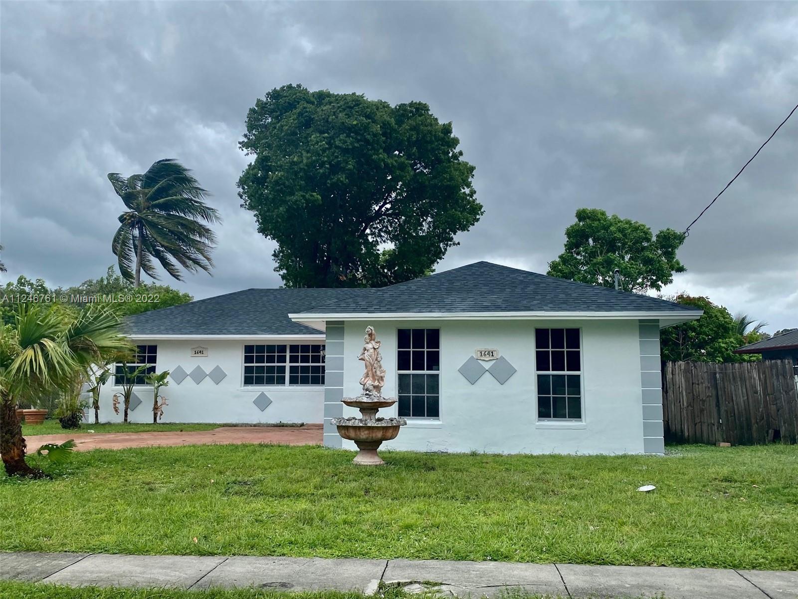 1641 NW 55th Avenue Lauderhill FL 33313