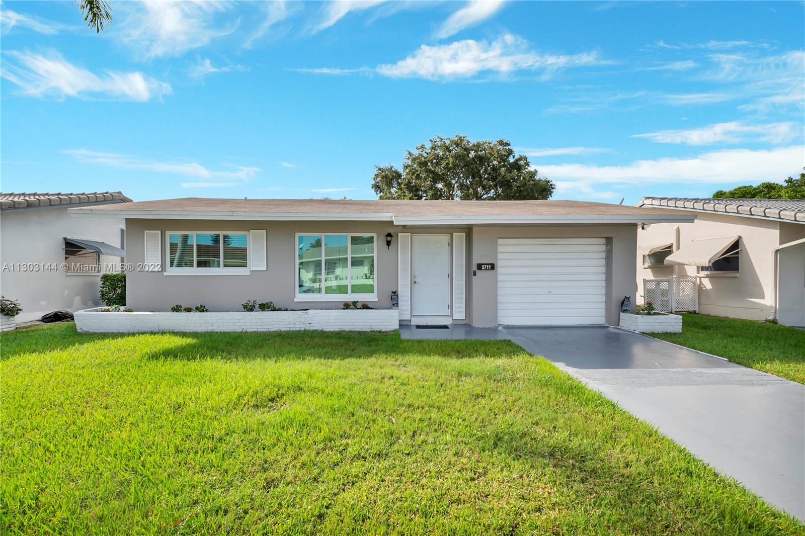 5711 NW 65th Way Tamarac FL 33321