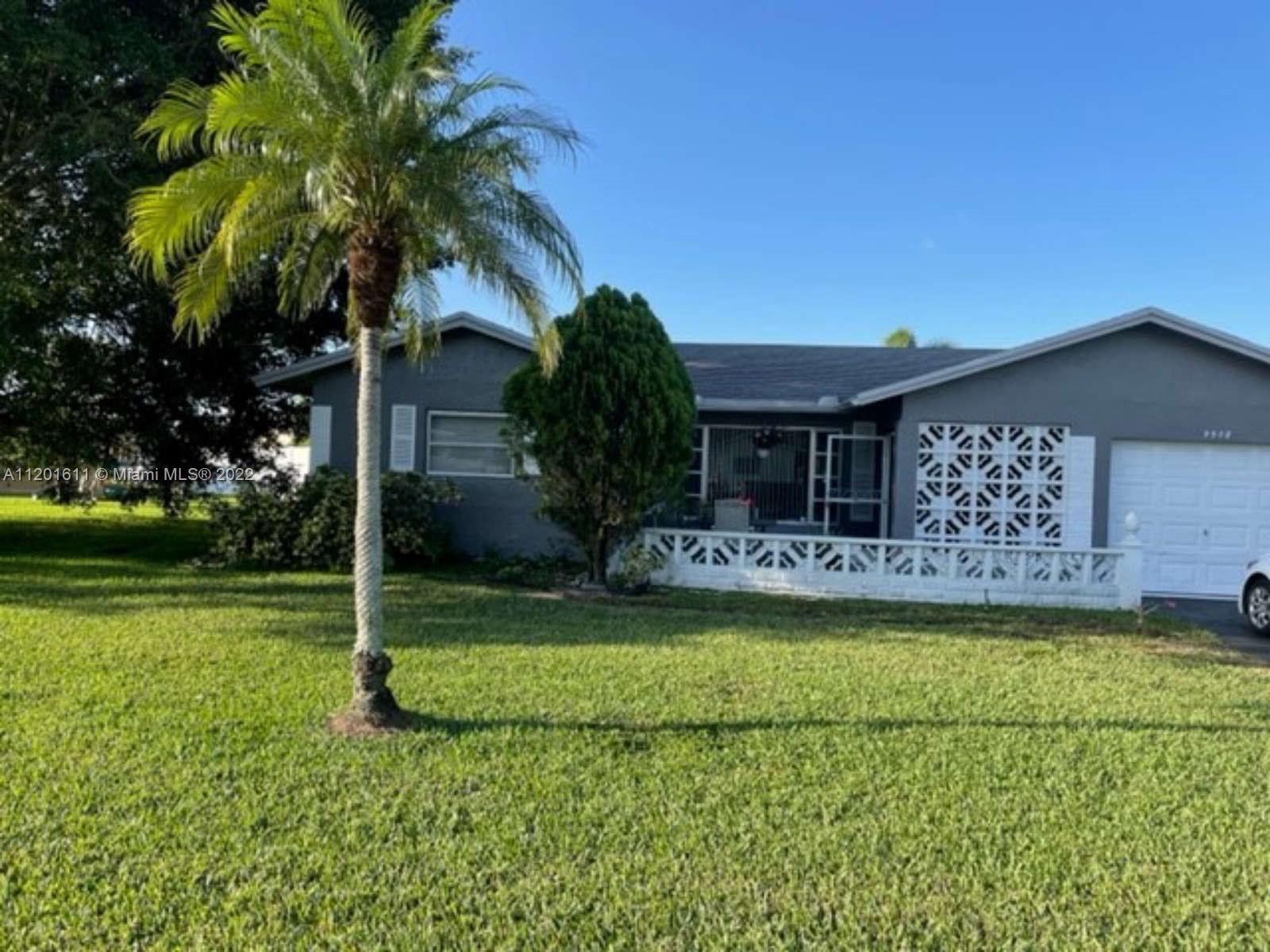 9508 NW 80th Place Tamarac FL 33321