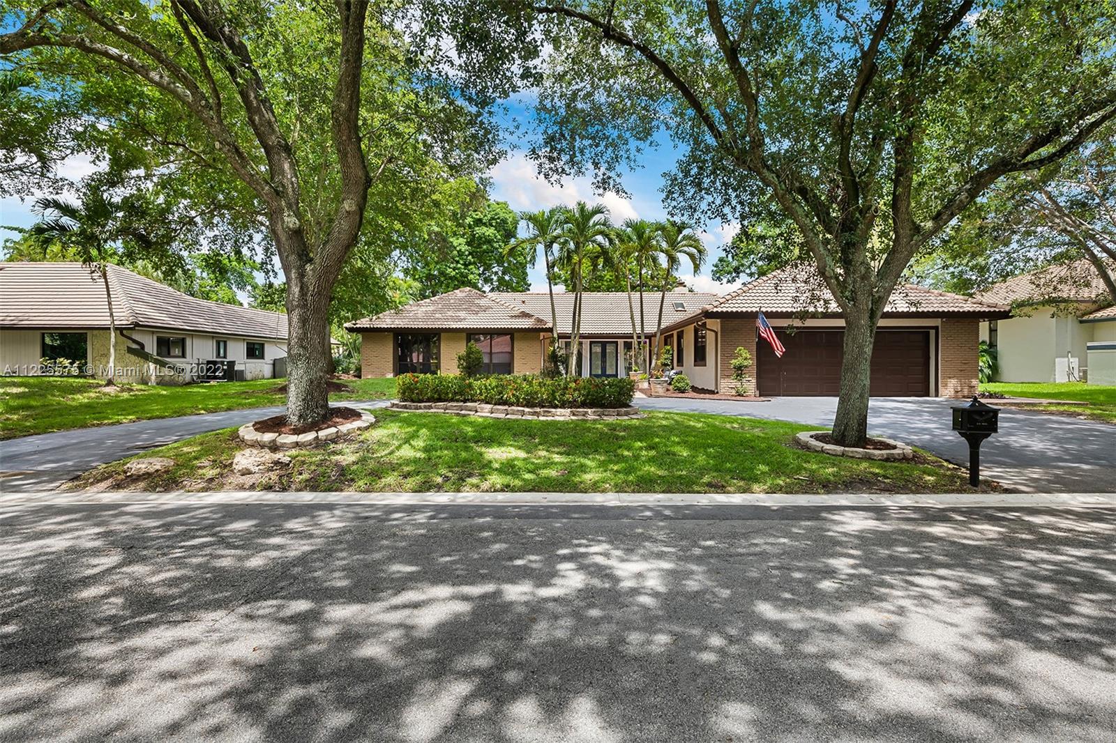 522 NW 104th Avenue Coral Springs FL 33071