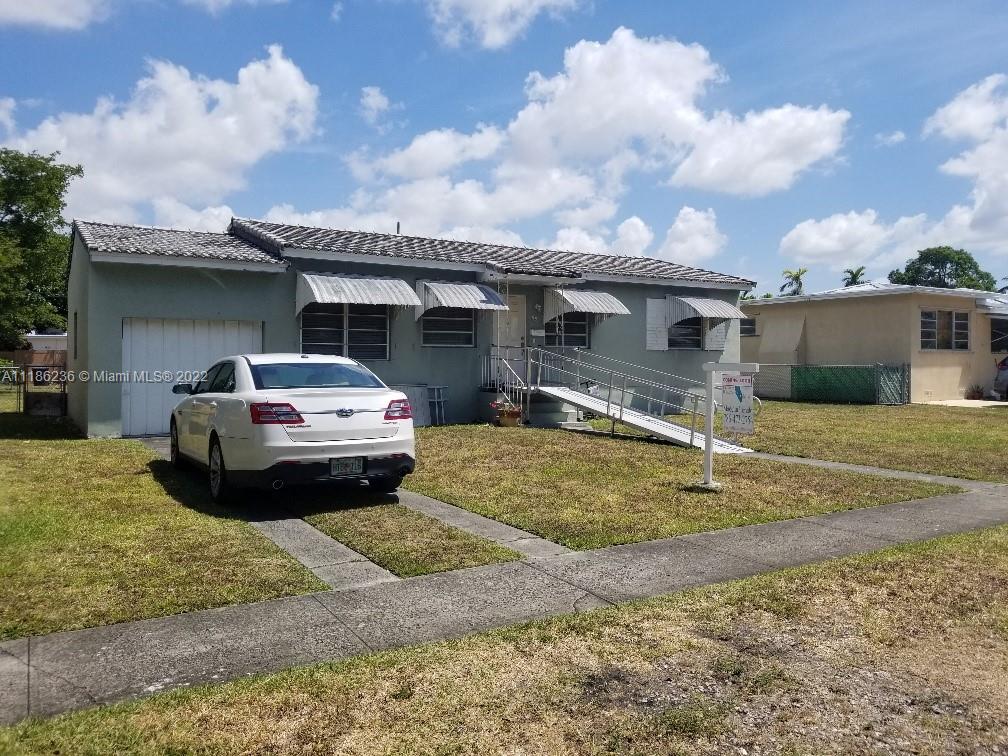951 Falcon Avenue Miami Springs FL 33166