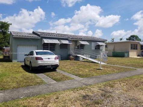 951 Falcon Avenue Miami Springs FL 33166