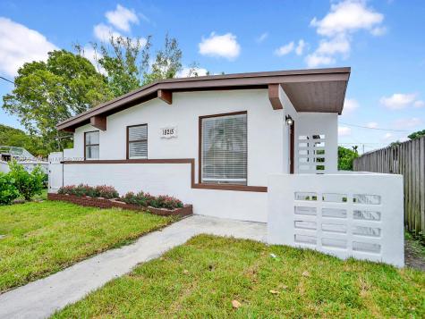18215 SW 102nd Place Miami FL 33157