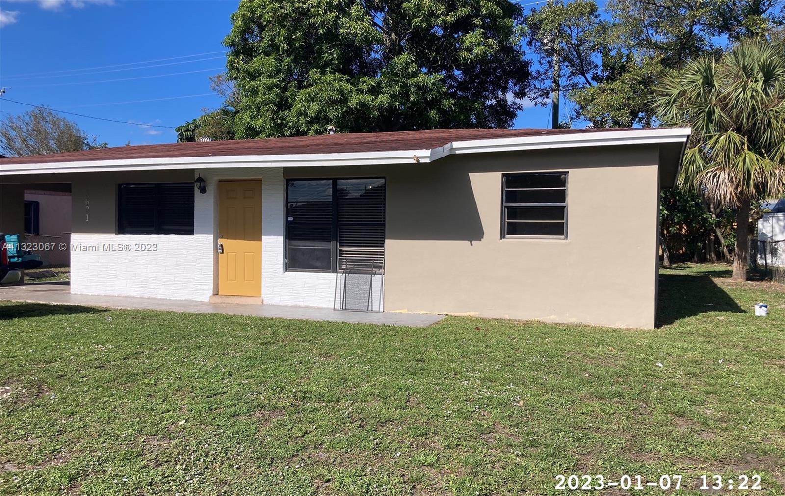 3631 NW 7th Place Lauderhill FL 33311