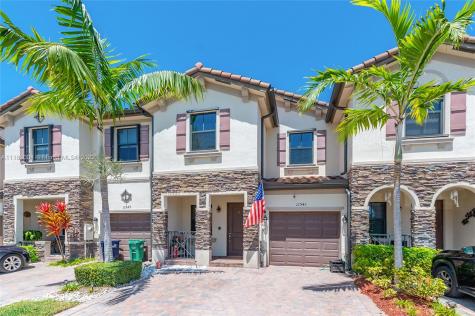 11541 SW 253rd Street Homestead FL 33032