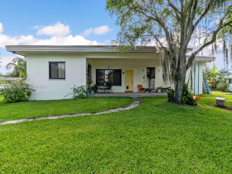 16605 SW 277th Street Homestead FL 33031