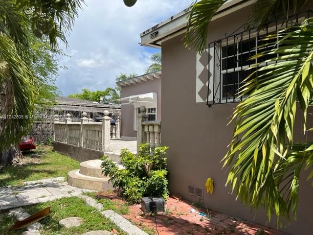 1045 NW 116th Street Miami FL 33168