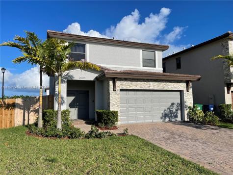 25005 SW 107th Court Homestead FL 33032