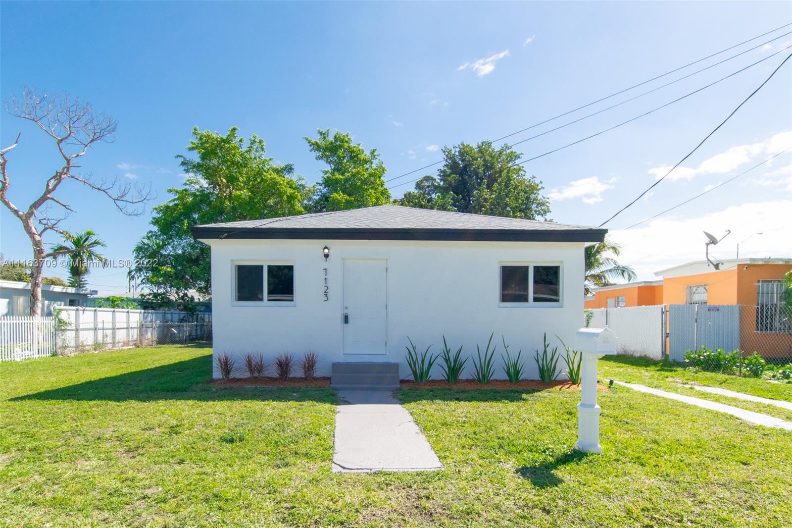 7123 NW 21st Avenue Miami FL 33147