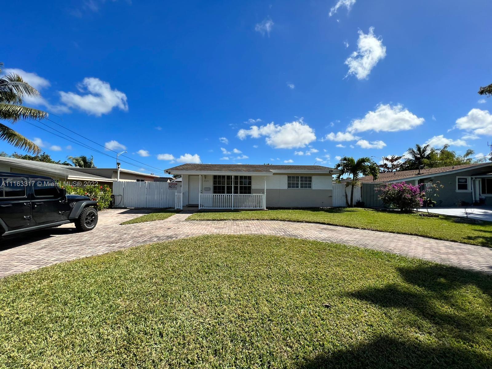 2725 Acapulco Drive Miramar FL 33023