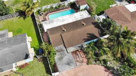 7551 Eaton Street Hollywood FL 33024