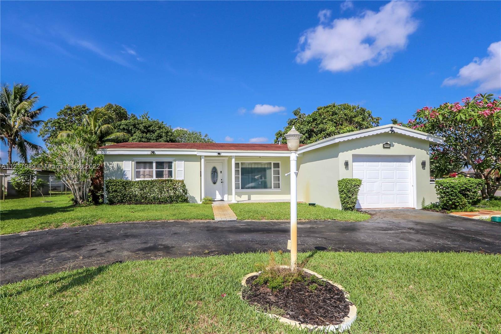 3999 NW 45th Avenue Lauderdale Lakes FL 33319