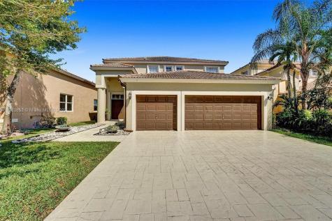 5273 NW 112th Terrace Coral Springs FL 33076