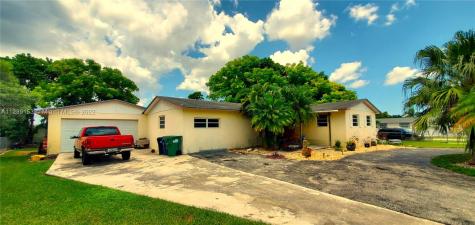 16305 SW 280th Street Homestead FL 33031