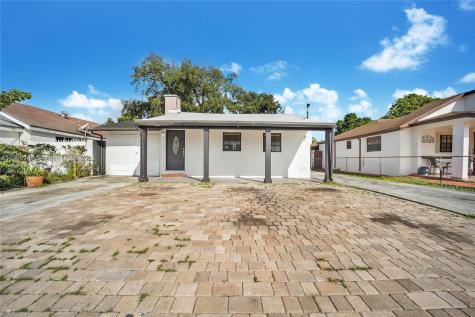 4755 NW 1st Street Miami FL 33126