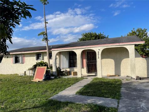 2513 NW 179th Street Miami Gardens FL 33056