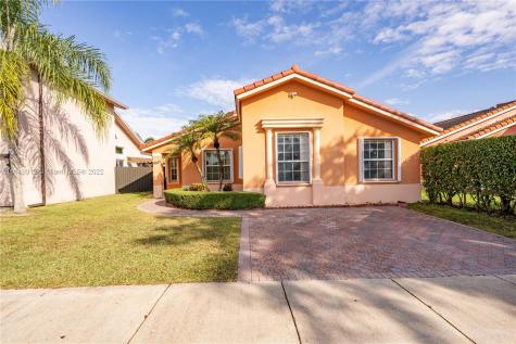16527 SW 99th Street Miami FL 33196