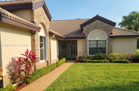 8086 Cassia Drive Boynton Beach FL 33472