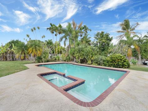 16321 SW 294th Street Homestead FL 33033