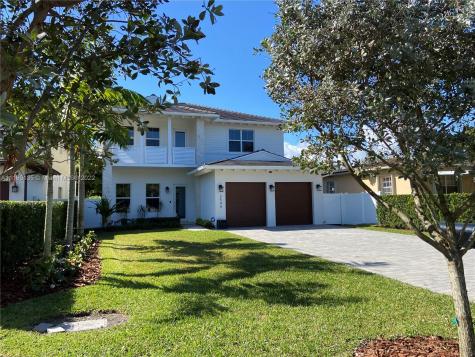 2540 SW 64th Avenue Miami FL 33155