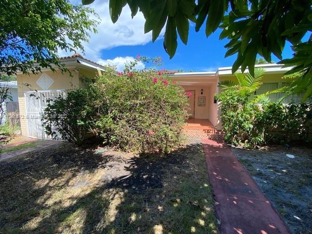 7549 Bounty Avenue North Bay Village FL 33141