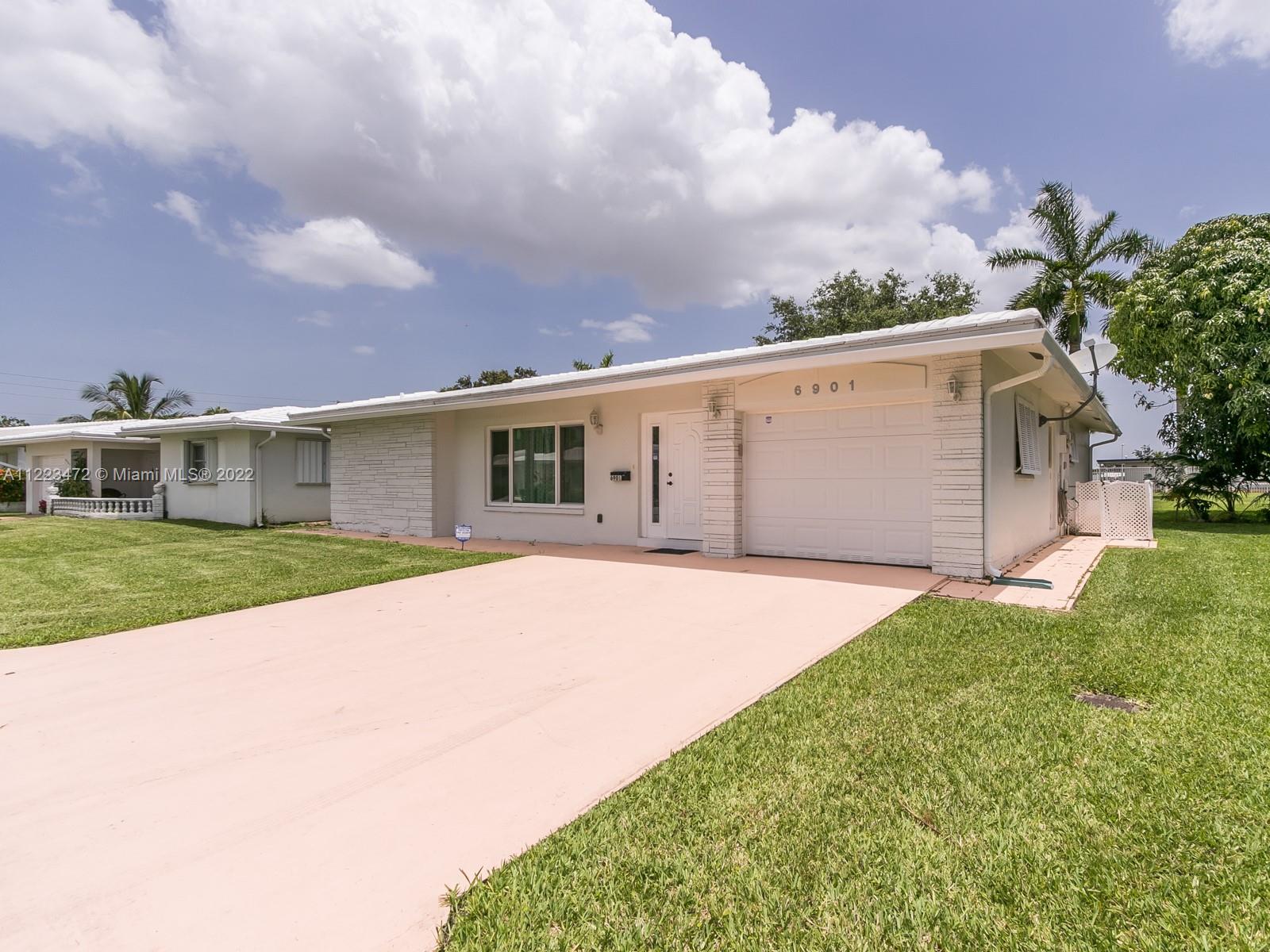 6901 NW 70th Street Tamarac FL 33321