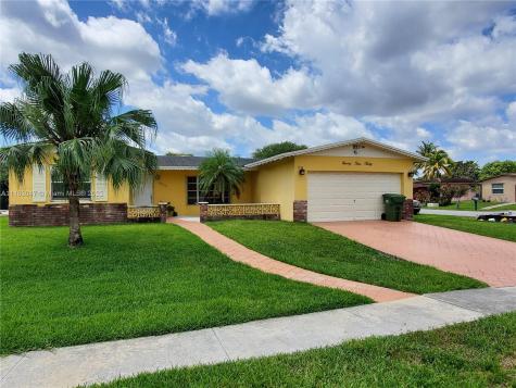 9430 NW 18th Street Pembroke Pines FL 33024